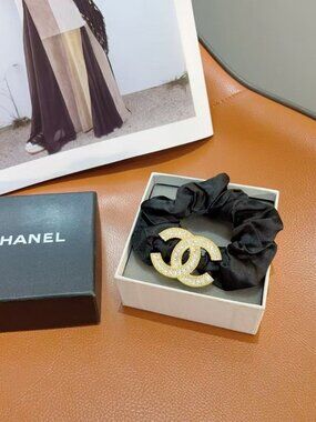 ✨Chanel hair tie